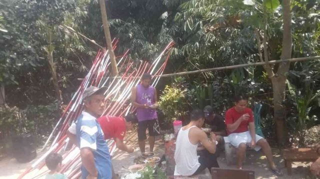 Pemasangan Umbul-Umbul Persiapan 17 Agustus 2024