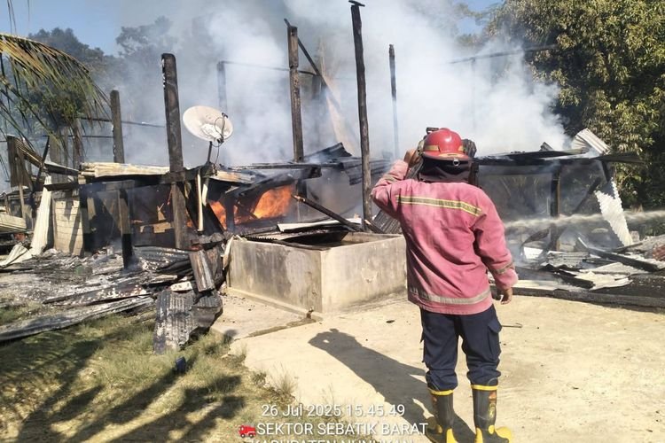 Remaja 15 Tahun Bakar Rumah, Emosi Hp Disita Orang Tua