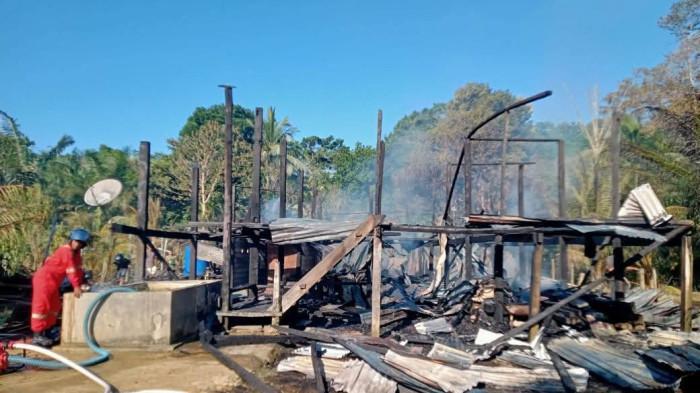 Remaja Sebatik Bakar Rumah Orang Tua Diduga Kesal HP Disita
