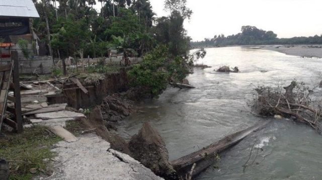 Kisah Warga Mempawah Kehilangan Rumah Akibat Erosi